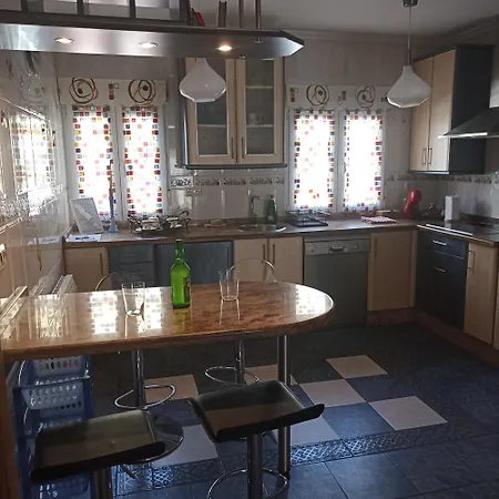 Piso Yade En Oviedo, Proximo A Vegas Con Parking Y Wifi